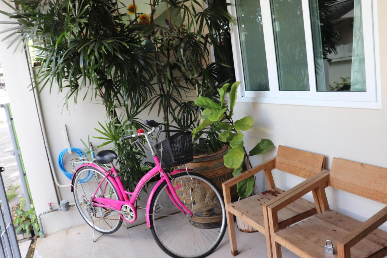 Ferienwohnung 8Th House @ Center Of Chiangmai Old Town Chiang Mai Exterior foto